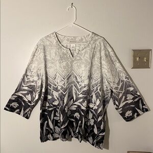 Alfred Dunner Women’s NWT Blouse 3X White Grey Black 3/4 Sleeve Floral Plus Size